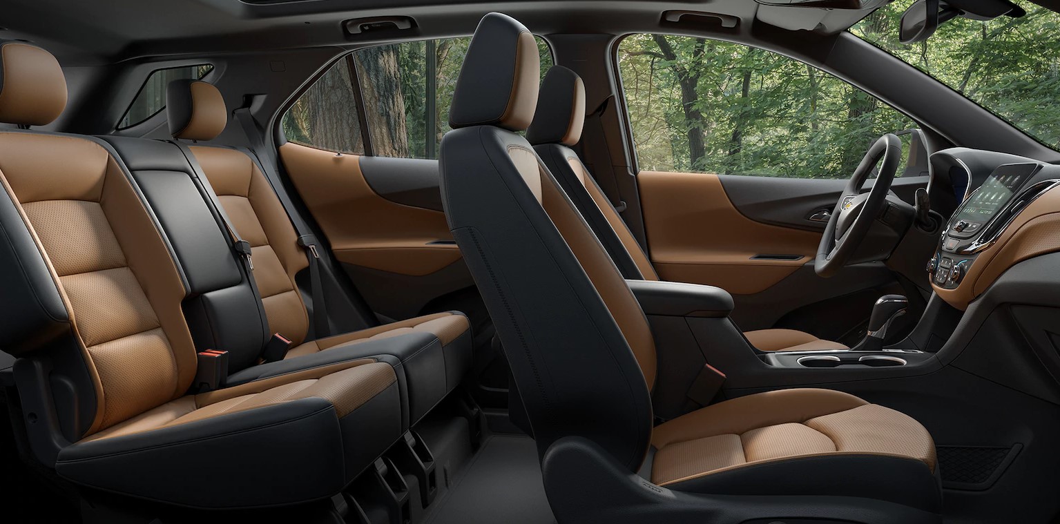 2019 Chevrolet Equinox Driving Interior